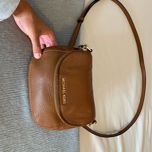 Michael Kors Crossbody